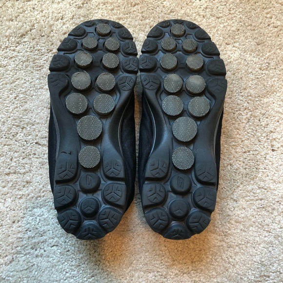 𝐁𝐥𝐚𝐜𝐤 𝐒𝐤𝐞𝐭𝐜𝐡𝐞𝐫𝐬 𝐒𝐥𝐢𝐩 𝐨𝐧 𝐒𝐧𝐞𝐚𝐤𝐞𝐫𝐬 - Picture 5 of 5